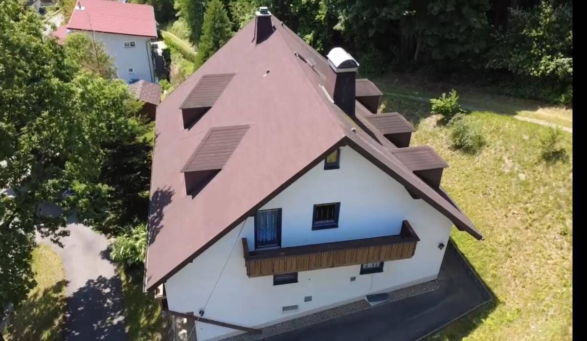 Immobilie in Warmensteinach - Wohnen wie im Urlaub!
Gemütlichkeit für die kleine Familie oder
Ihr Rückzugsort im Fichtelgebirge? - Bild 3