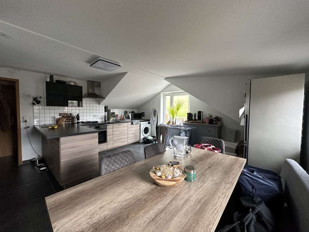 Immobilie in Pfedelbach - Großzügiges Mehrfamilienhaus mit moderner Ausstattung und vielseitigen Nutzungsmöglichkeiten - Bild 1