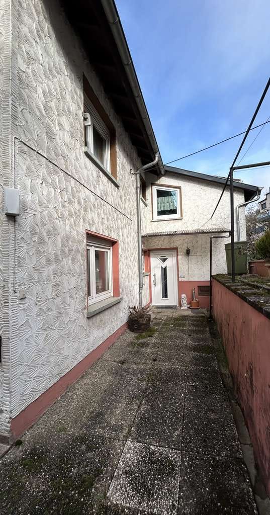 Immobilie in Meckesheim - Großzügiges Haus mit Potenzial - Bild 3