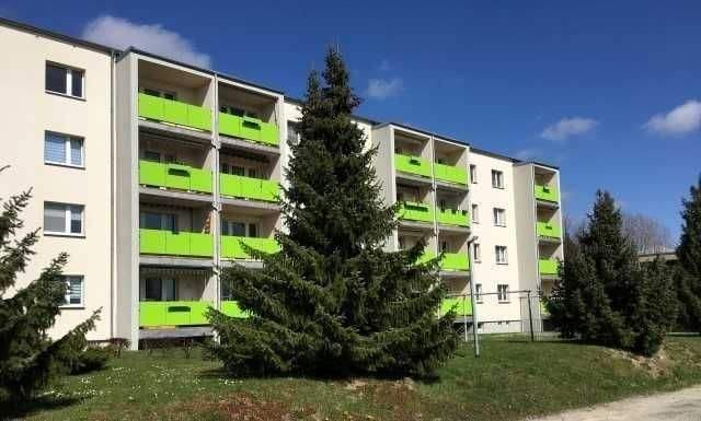 Immobilie in Hohenleuben - Saniert und neu möbliert - hübsche 3-Zimmer-Eigentumswohnung im Hochparterre in Hohenleuben zu verkaufen - Bild 2