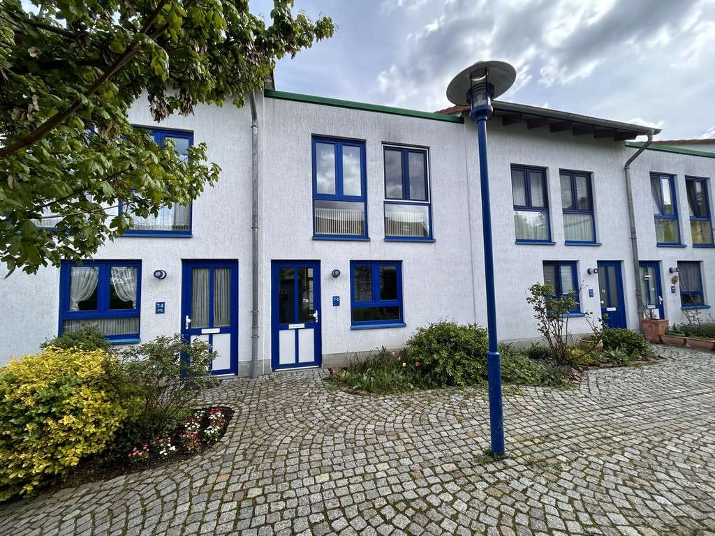 Immobilie in Witzenhausen - - Wohnen mit Urlaubsflair - Maisonettewohnung in gepflegter und ruhiger Wohnanlage in Witzenhausen - Bild 2