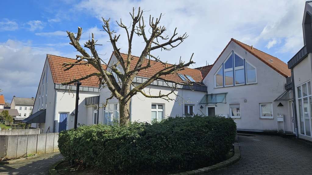 Immobilie in Wettenberg - Charmante 3-Zimmer-Eigentumswohnung in ruhiger, zentraler Lage von Wettenberg - Bild 0