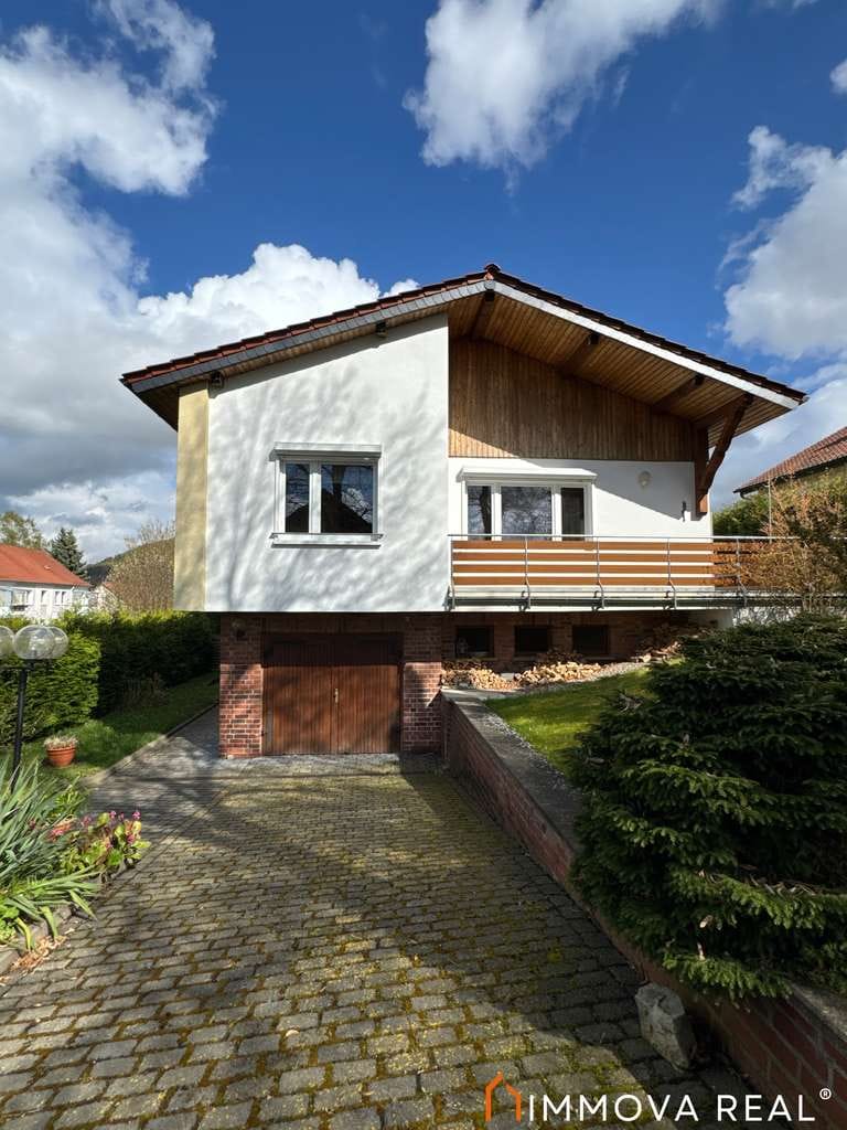 Immobilie in Heilbad Heiligenstadt - Freistehendes Einfamilienhaus mit Garten in zentraler und ruhiger Wohnlage - Bild 0