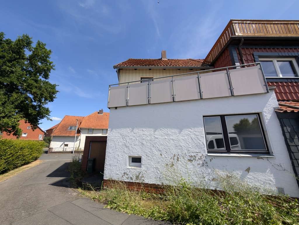 Immobilie in Schellerten - Sanierungsbedürftiges Reihenendhaus mit Potenzial! (MA-1020-51) - Bild 1