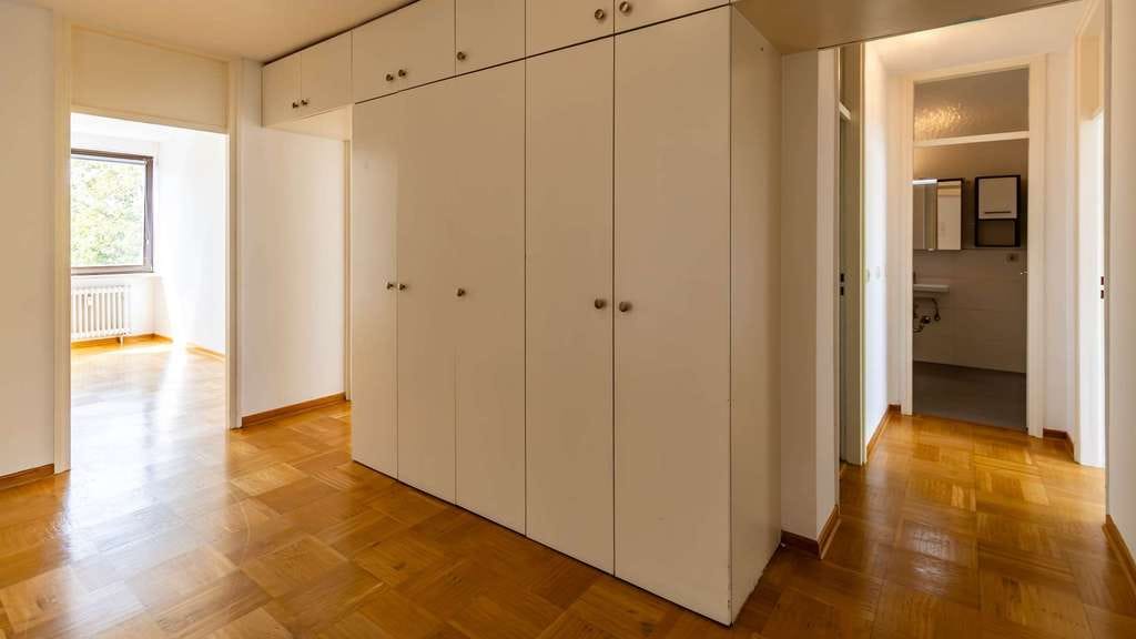 Immobilie in Aschheim - Ideal für Investoren wie Selbstnutzer: top geschnittene Fünf-Zimmer-Balkonwohnung - Bild 3
