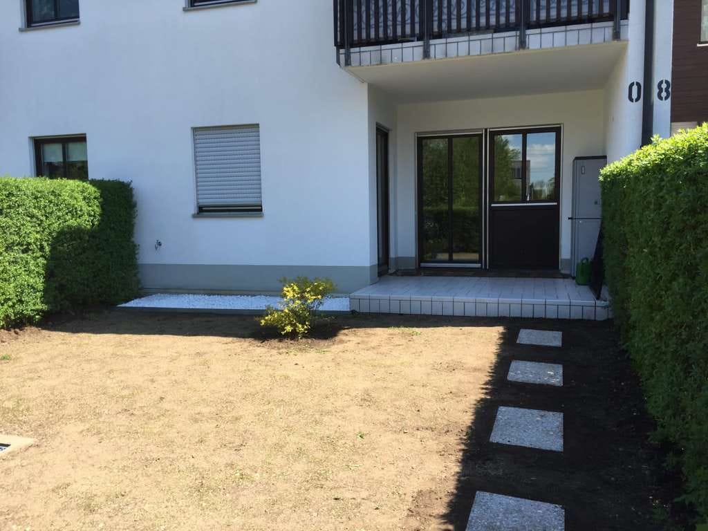 Immobilie in Graben - von Privat an Privat- gut geschnittene zwei-Zimmer Erdgeschosswohnung mit eigenem Gartenanteil. - Bild 0