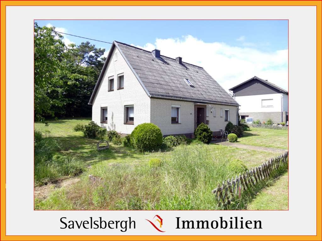 Immobilie in Nideggen - freistehendes EFH mit viel Nutzfläche, Garten und Perspektiven - Bild 1