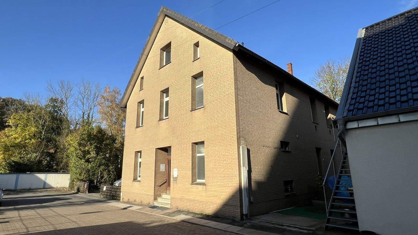 Immobilie in Vlotho - Vielseitiges Wohn- und Gewerbeobjekt mit großem Grundstück und Ausbaupotenzial! - Bild 1