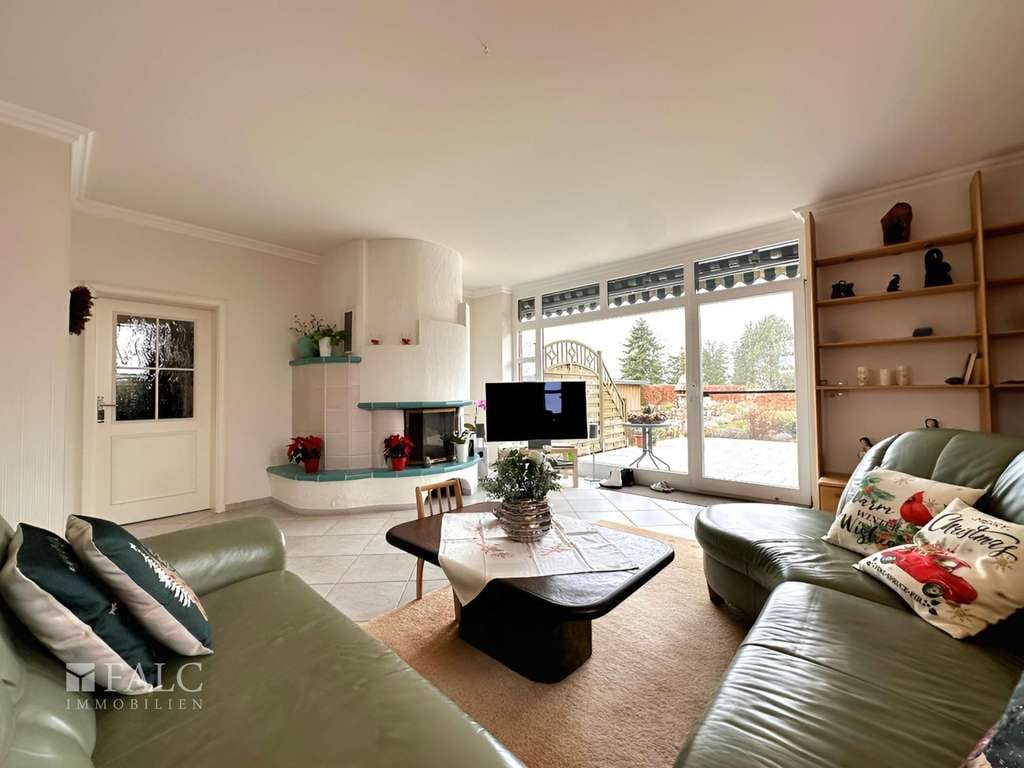 Immobilie in Seehof - ***Luxuriöses Wohn- und Anlageobjekt mit Seeblick, Sauna und Ferienwohnungen*** - Bild 3