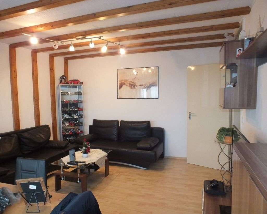 Immobilie in Groß-Gerau - Vermietete 3 Zimmer ETW mit ca. 80m² Wohnfläche und Balkon - Bild 0