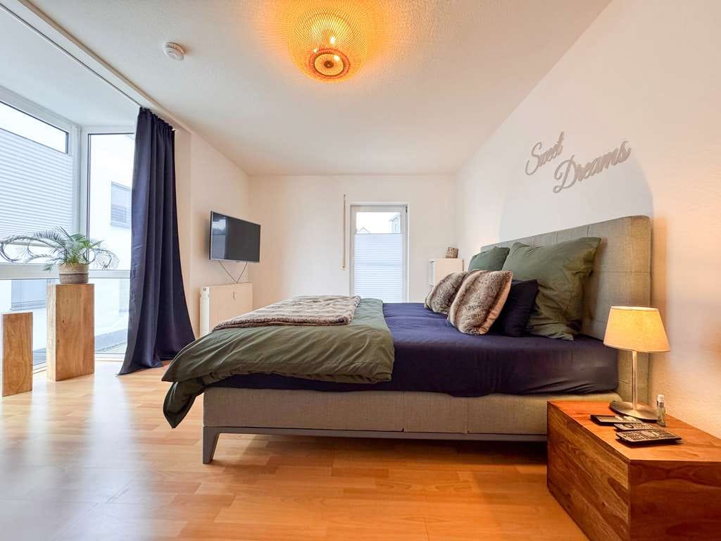 Immobilie in Cölbe - Exklusive 3-Zimmer-Wohnung mit zwei Balkonen, Kellerraum und Stellplatz - Bild 1
