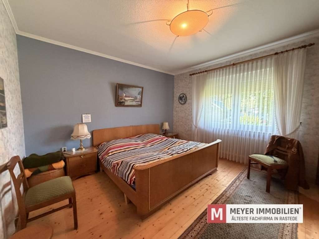 Immobilie in Wiefelstede - Großzügiges Zweifamilienhaus in Wiefelstede/Nuttel (Obj.-Nr. 6630) - Bild 4