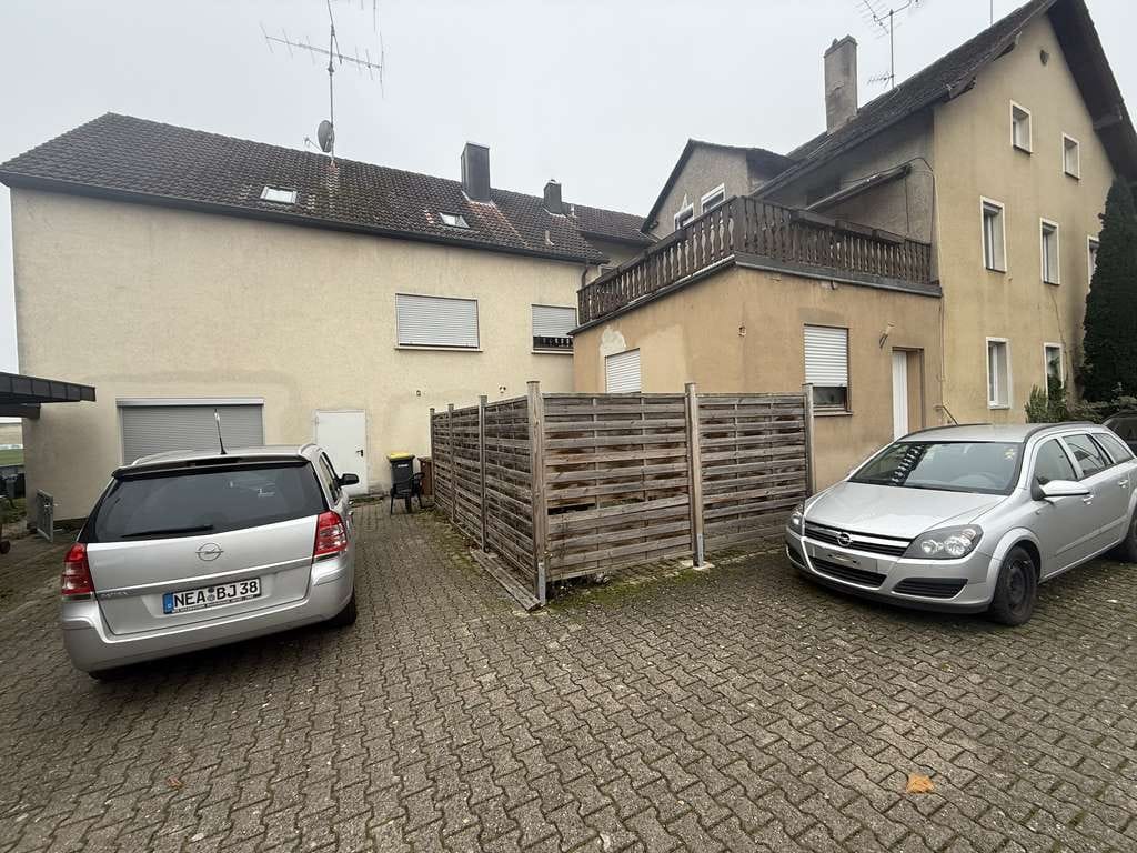 Immobilie in Scheinfeld - Solides Mehrfamilienhaus mit 4 Einheiten | 494 m² | Baujahr 1970 | Ruhige Lage in Scheinfeld - Bild 3