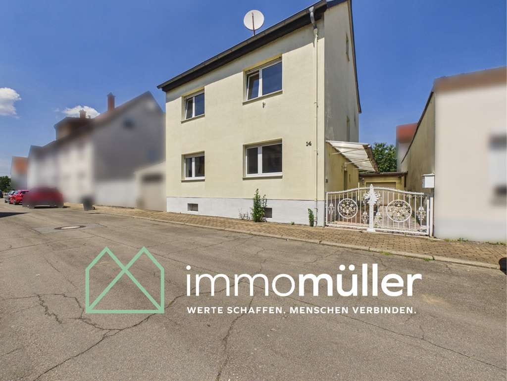 Immobilie in Heddesheim - Seltenheit: Wohnhaus mit 2 Einliegerwohnungen, Garten & Garage in Heddesheim - Bild 0