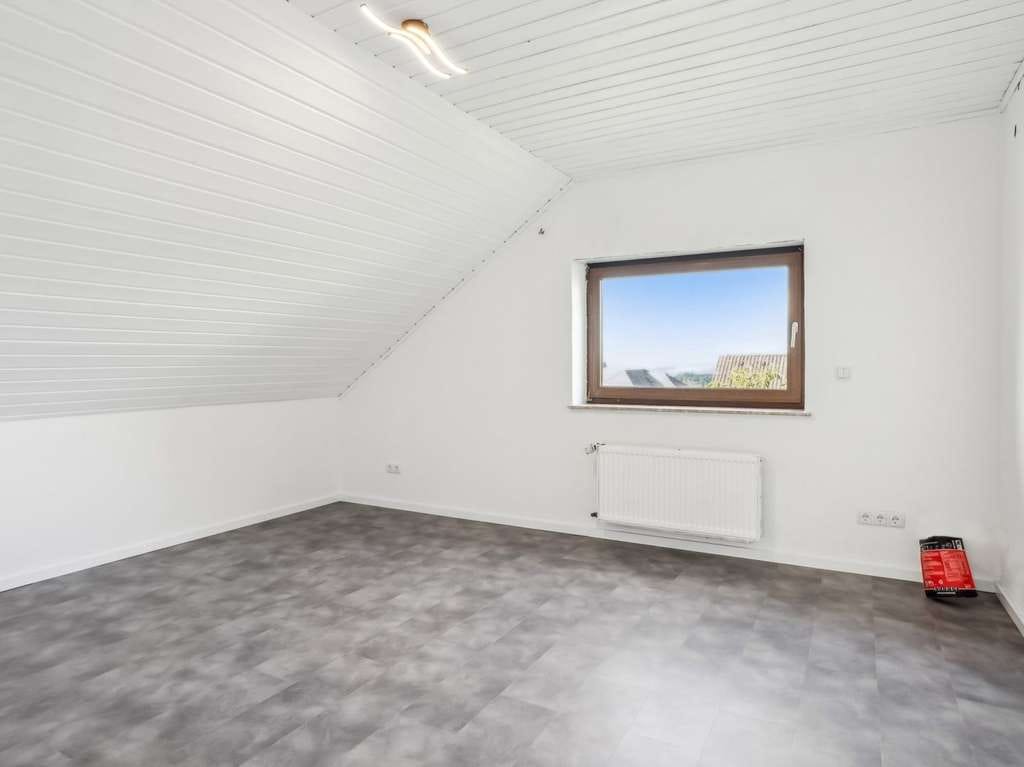 Immobilie in Lingerhahn - Naturnahes Einfamilienhaus mit Gestaltungspotential in Lingerhahn - Bild 4