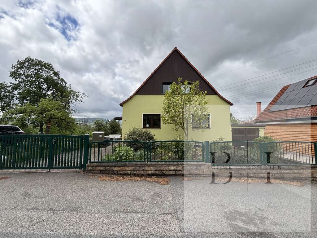 Immobilie in Saalfeld/Saale - Wohnen im Grünen – Freistehendes Einfamilienhaus mit großem Grundstück, Terrassen & Weitblick - Bild 2
