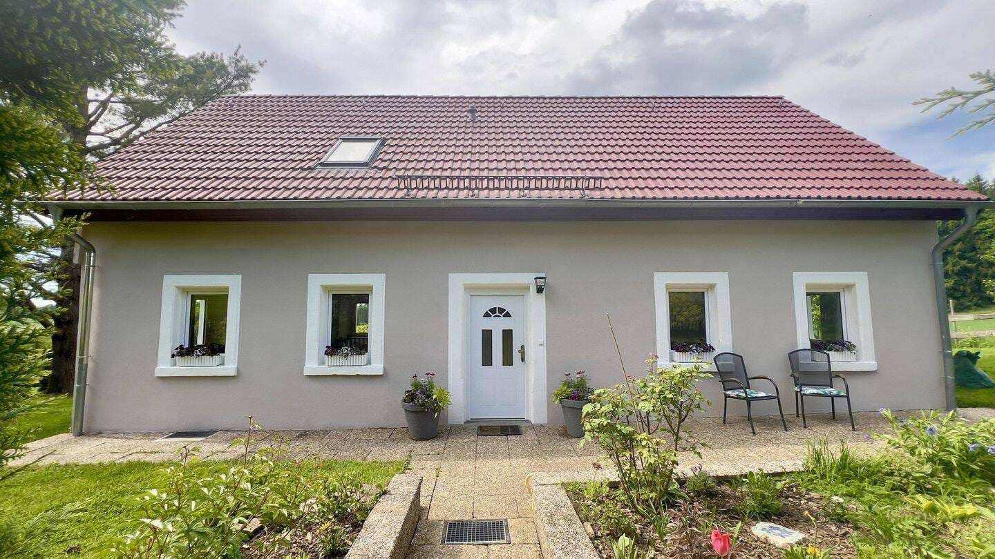 Immobilie in Grafengehaig - Alleinlage ! Schönes Einfamilienhaus mit Weitblick - Bild 1
