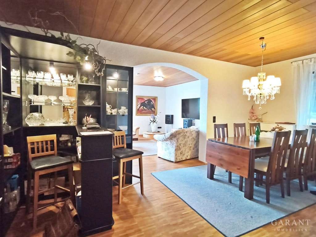 Immobilie in Heiligkreuzsteinach - ***Gepflegtes Zwei- bis Dreifamilienhaus in ruhiger Umgebung*** - Bild 3