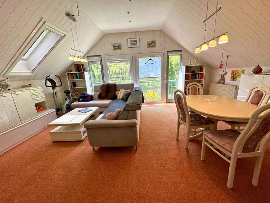 Immobilie in Münsingen - Großzügiges Haus mit Gartenparadies – naturnah wohnen und entfalten - Bild 3