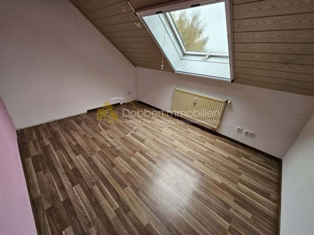 Immobilie in Satteldorf - Traumhafte Vierzimmerwohnung in Satteldorf – hell, modern, bezugsbereit! - Bild 3