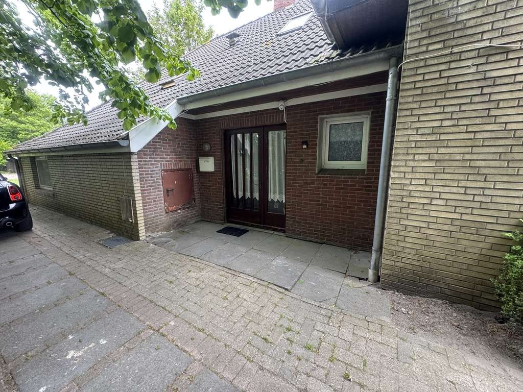 Immobilie in Südbrookmerland - Attraktives Anlageobjekt: Mehrfamilienhaus mit Optimierungspotenzial - Bild 2