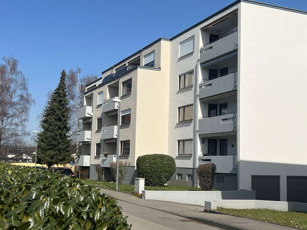 Immobilie in Tettnang - Charmante 3,5-Zimmer- Wohnung in ruhiger und zentraler Wohnlage von Tettnang-Kau - Bild 2
