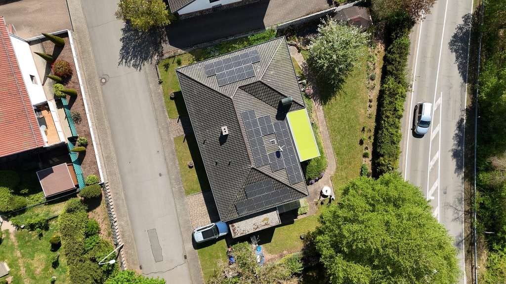 Immobilie in Wallhalben - Modernisiertes Einfamilienhaus mit Einliegerwohnung - Bild 3