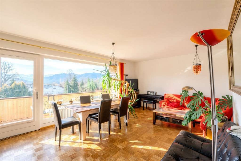 Immobilie in Murnau am Staffelsee - Helle, sehr ruhige 3-Zimmer Eigentumswohnung mit unbeschreiblichem Gebirgsblick - Bild 1
