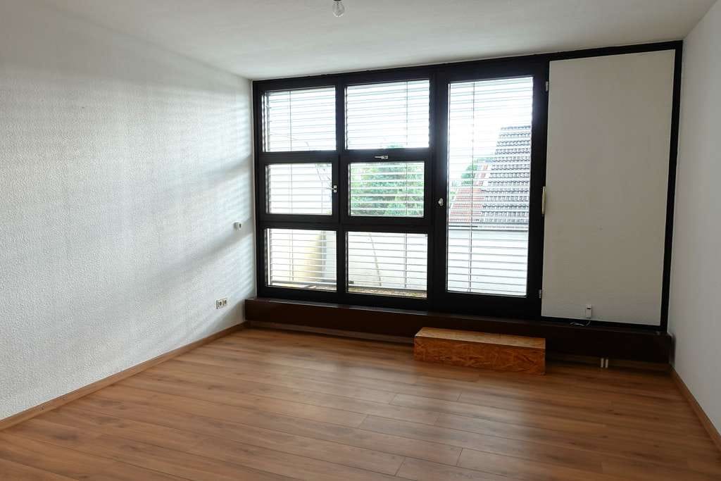 Immobilie in Dobel - 2-Zimmer-Penthouse mit Dachterrasse, Pool & Sauna im Schwarzwald-Kurort - Bild 2