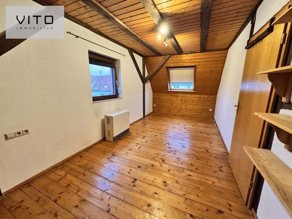 Immobilie in Winterlingen - Charmantes Einfamilienhaus auf großzügigem Grundstück in Winterlingen - Bild 3