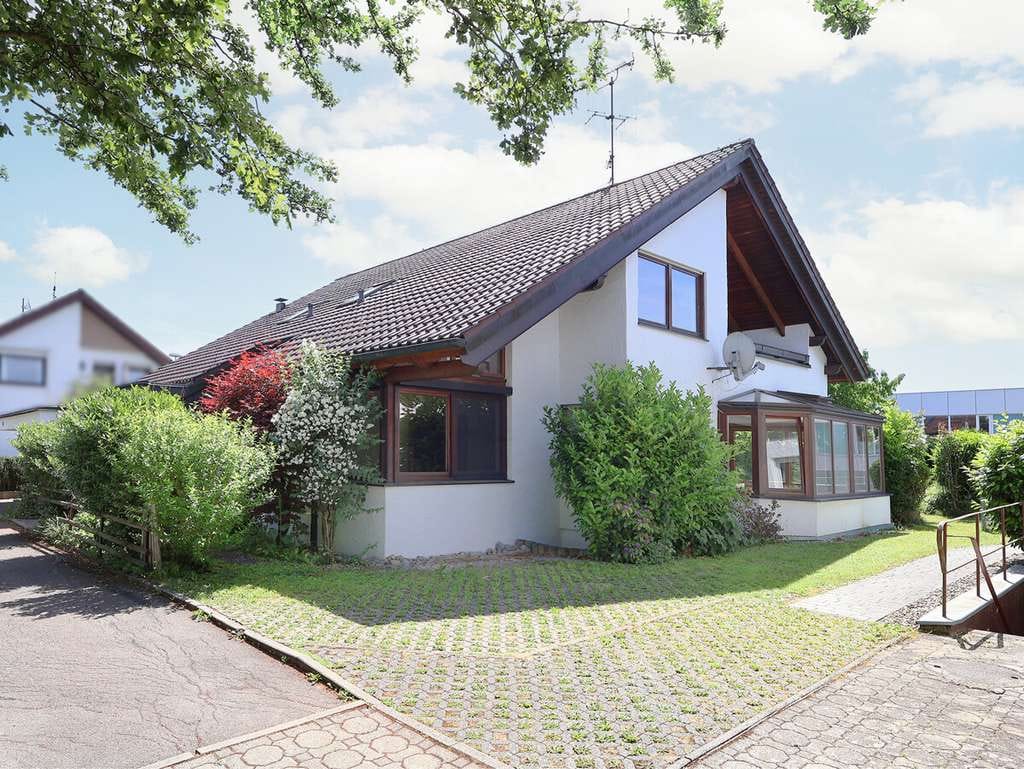 Immobilie in Mutlangen - Großzügiges Einfamilienhaus mit viel Platz zum Leben! - Bild 0