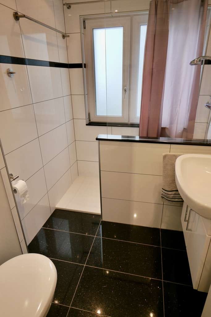 Immobilie in Taunusstein - Attraktive Kapitalanlage: Vollvermietetes 6-Parteien-Haus in Taunusstein-Bleidenstadt - Bild 3