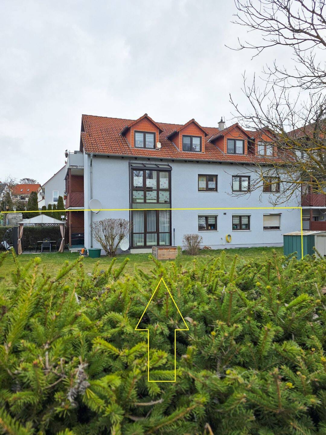 Immobilie in Ilmtal-Weinstraße - 2-Zimmer-ETW mit Terrasse, Eigengarten und PKW-Stellplatz  - Bild 0