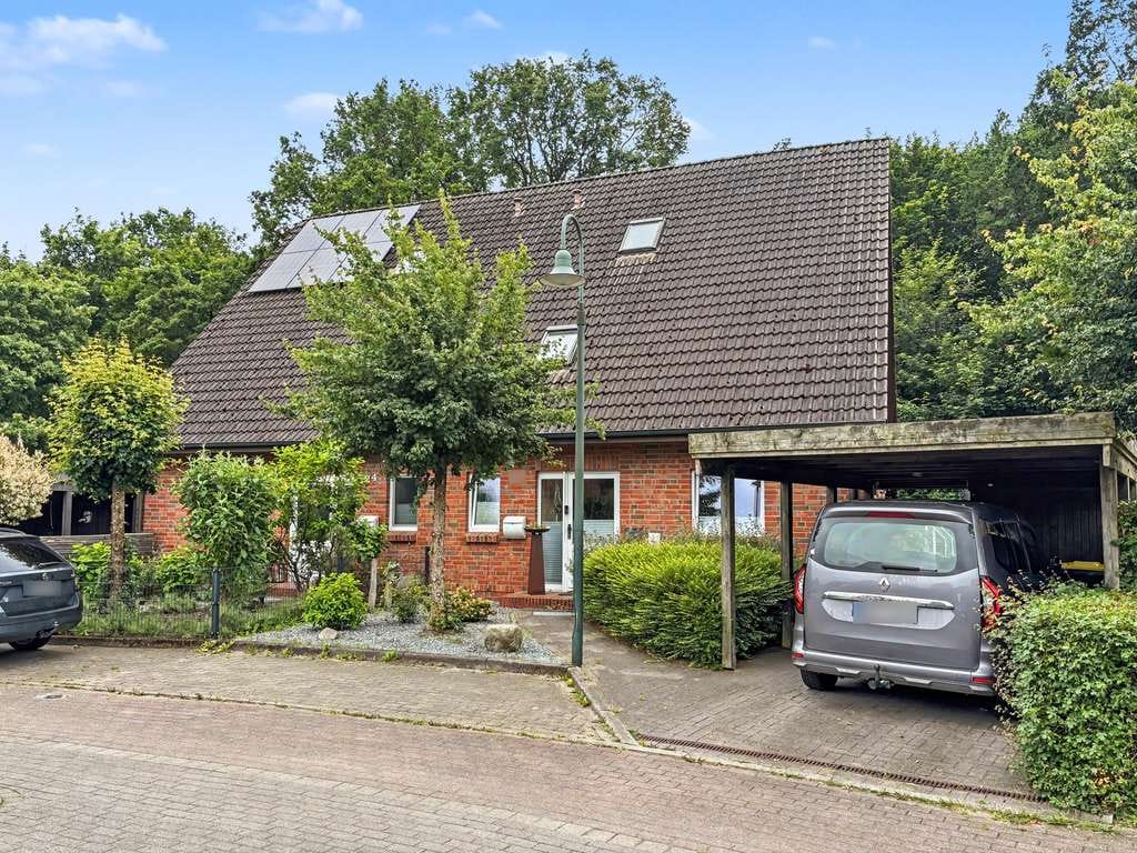 Immobilie in Osterrönfeld - Einziehen und wohlfühlen - Moderne Doppelhaushälfte in Osterrönfeld - Bild 0