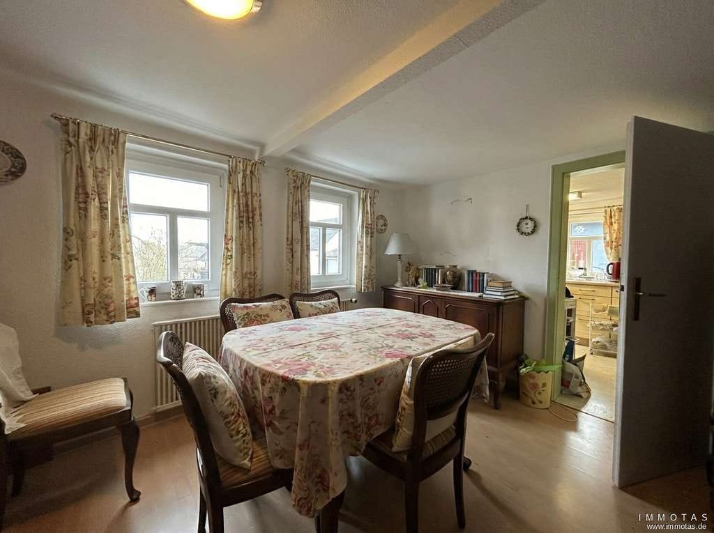 Immobilie in Beltheim - Einfamilienhaus mit zusätzlichem Ferienhaus und separatem Garten – flexibel nutzbar - Bild 1