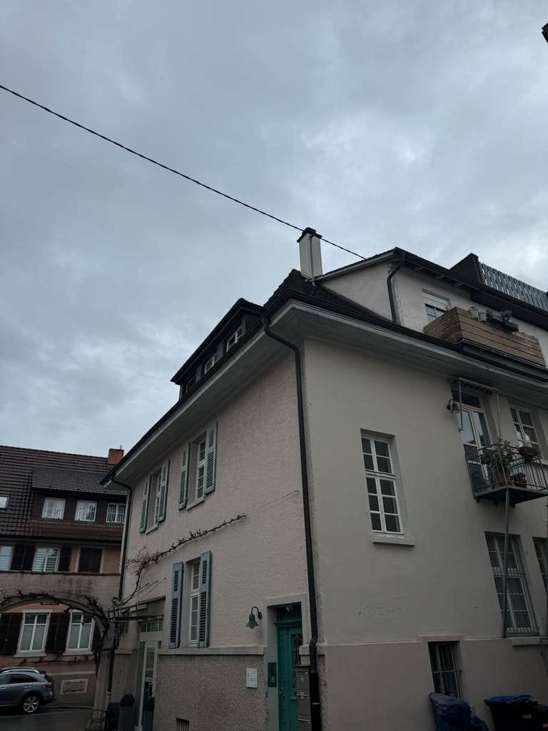 Immobilie in Ihringen - Attraktive 4 Zimmer Wohnung in Ihringen mit 2 Balkonen - Bild 0