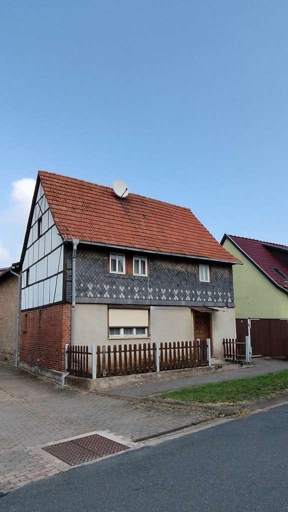 Immobilie in Gangloffsömmern - Provisionsfreier Verkauf eines Grundstücks mit Altbau und Anbau - Bild 0