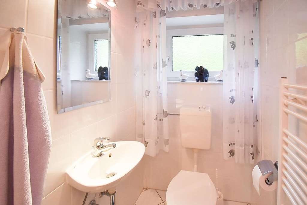 Immobilie in Duingen - Marienhagen bei Alfeld, Leine: Idyllisches Haus in ruhiger Lage, perfekt für Familien! - Bild 4