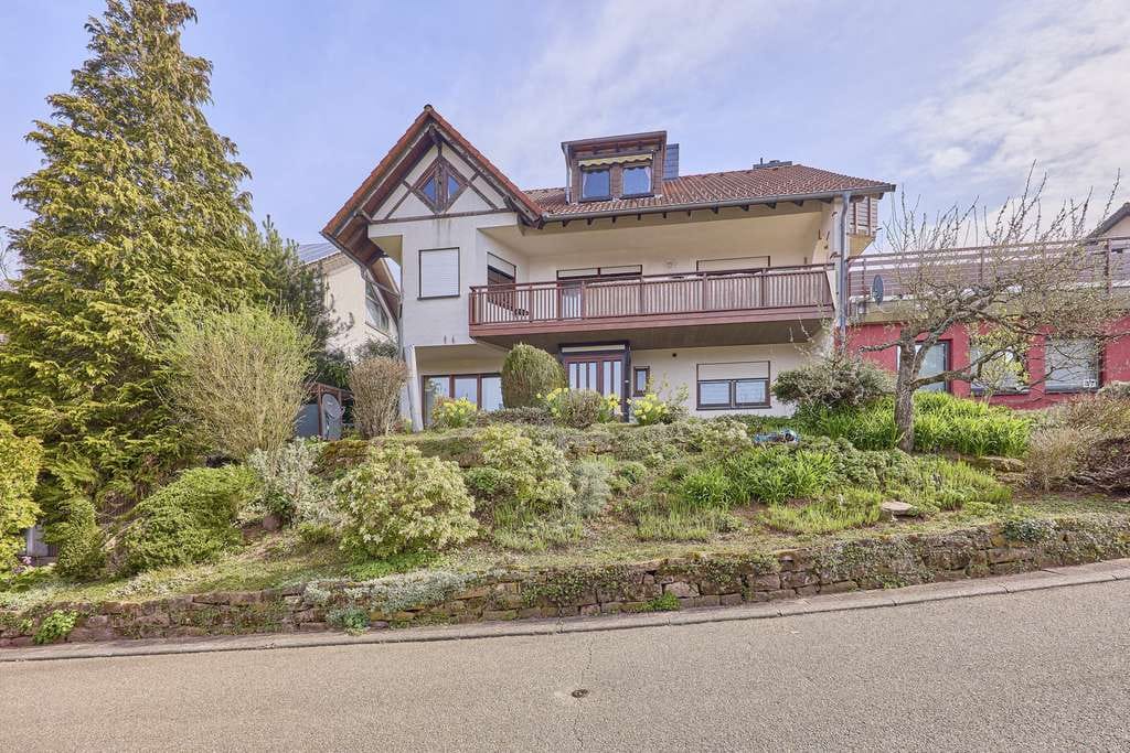 Immobilie in Neckargemünd - Viel Platz, viel Grün, viele Möglichkeiten – freistehendes Haus mit ELW in Neckargemünd/Dilsberg - Bild 2