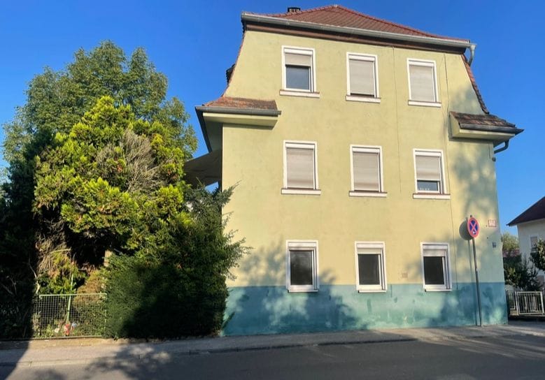 Immobilie in Haßfurt - Dreifamilienhaus in zentraler Lage Haßfurt - Bild 0