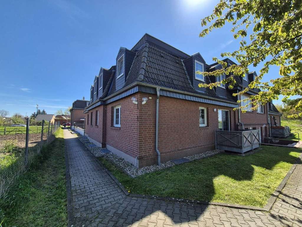 Immobilie in Leuna - Randlage von Leipzig - Faktor 16 - solides Wohnungspaket ideal für Kapitalanleger - Bild 1