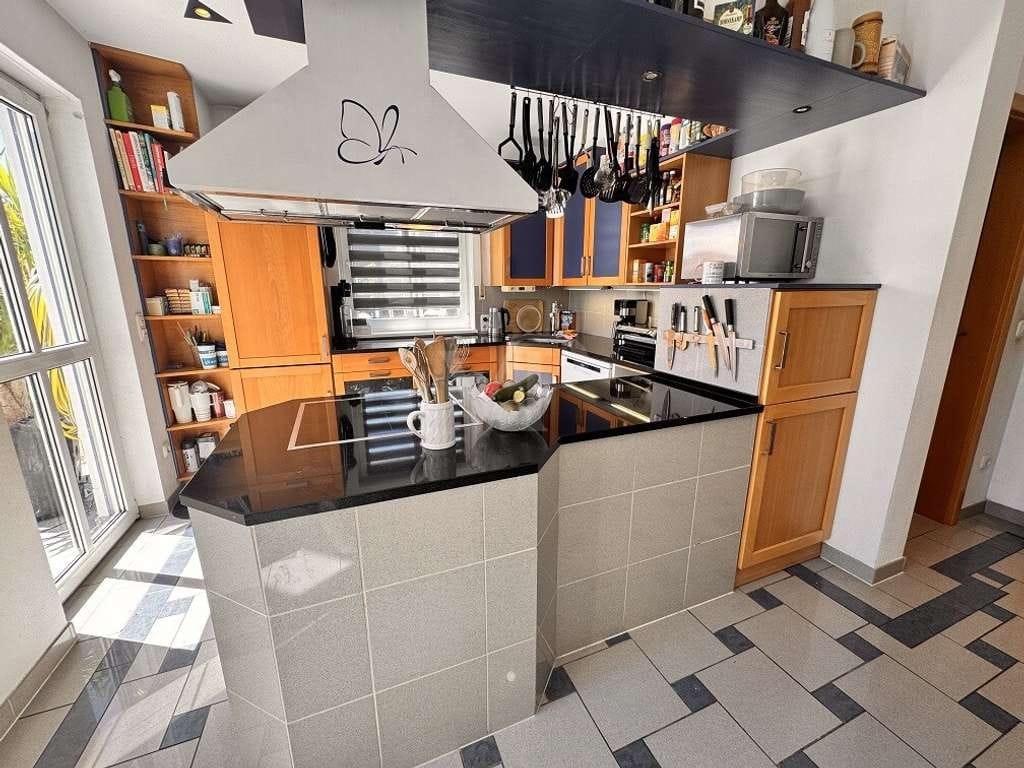 Immobilie in Oberschneiding - Architektenhaus für alle, die das Besondere suchen - Bild 4