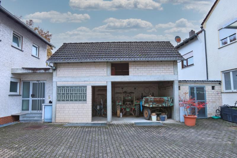 Immobilie in Seligenstadt - Zwei Wohnhäuser auf einem Grundstück in attraktiver Lage von Seligenstadt - Bild 2