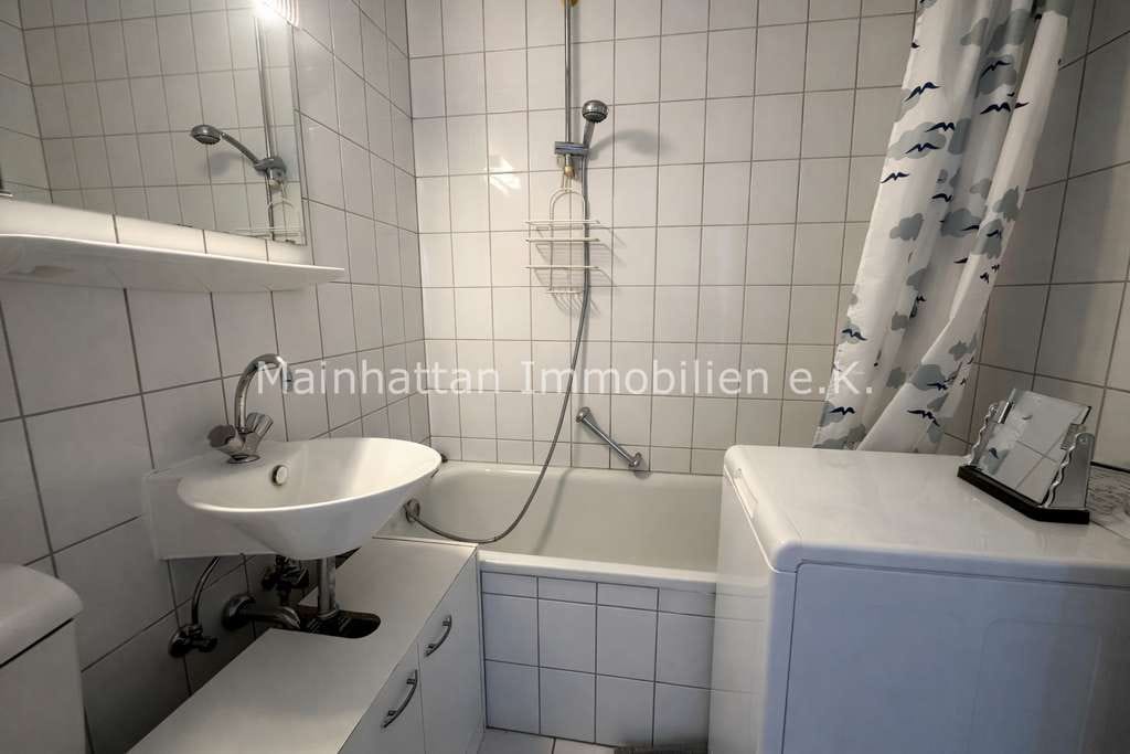Immobilie in Eschborn - Charmant  und  Hell | 2 Zimmerwohnung mit Balkon - Ideal für Eigennutzer oder Kapitalanleger
 - Bild 4