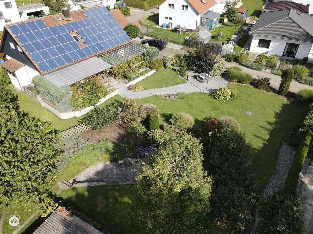 Immobilie in Jagstzell - SCHÖNES EINFAMILIENHAUS MIT EINLIEGERWOHNUNG auf 1230 m² Grund - Bild 1