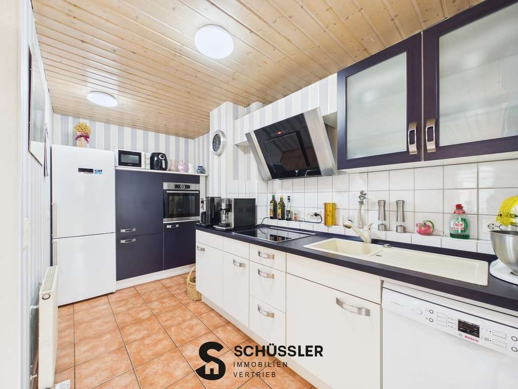 Immobilie in Wolfschlugen - Attraktive Kapitalanlage: 3-Zimmer Wohnung mit Balkon & TG-Stellplatz in Wolfschlugen - Bild 0