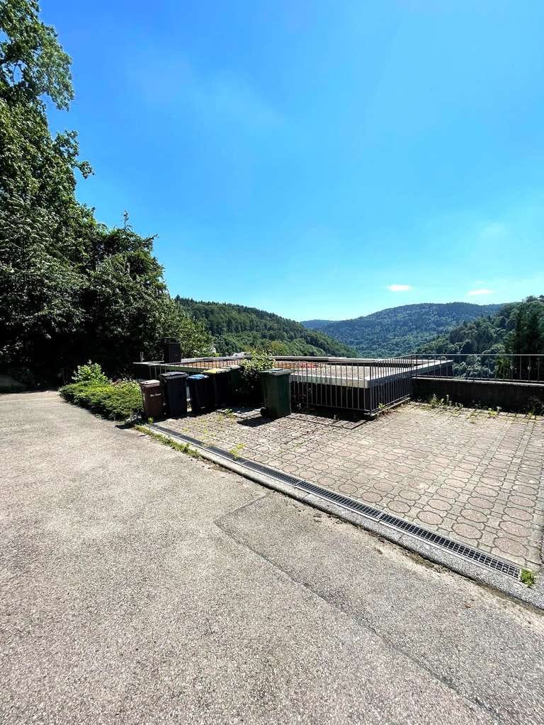 Immobilie in Neuenbürg - Großes Familienhaus mit Logenplatz - Bild 4