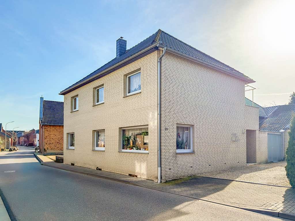 Immobilie in Geilenkirchen - Das ist Ihre Chance! - Bild 1