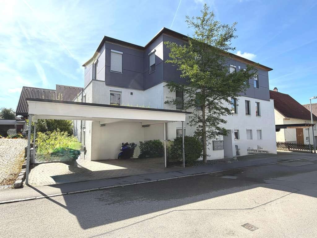Immobilie in Wolfschlugen - SOFORT EINZIEHEN: Junges Gebäude, barrierearm u. zentral – Moderne EG-Wohnung mit Terrasse - Bild 0