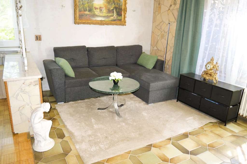 Immobilie in Kuchen - Mehrfamilienhaus in exponierter und ruhiger Aussichtslage von Kuchen  - Bild 1